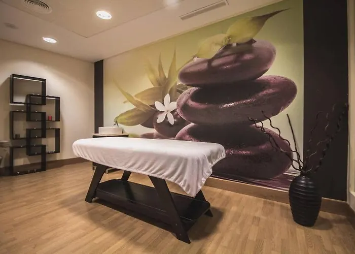 Samara 20 Luxury Gym Pools Panoramic Views Marbella